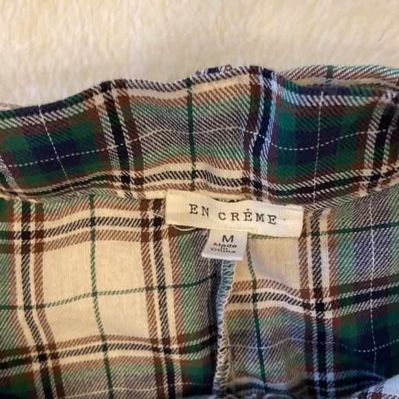 En créme plaid midi skirt. Button up. Size M - Picture 3 of 3